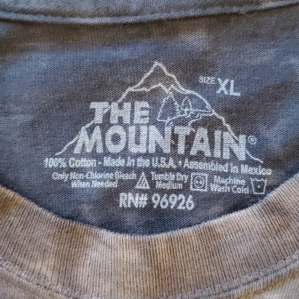 Mens The Mountain Labrador Retriever print size XL - Picture 3 of 4